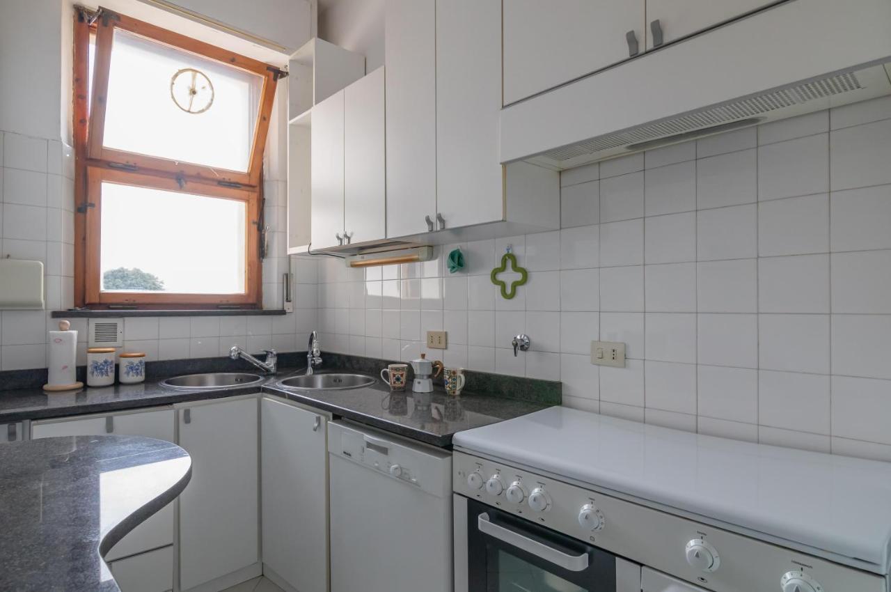 شقة Comfy Flat Steps Away From Siena Station! المظهر الخارجي الصورة